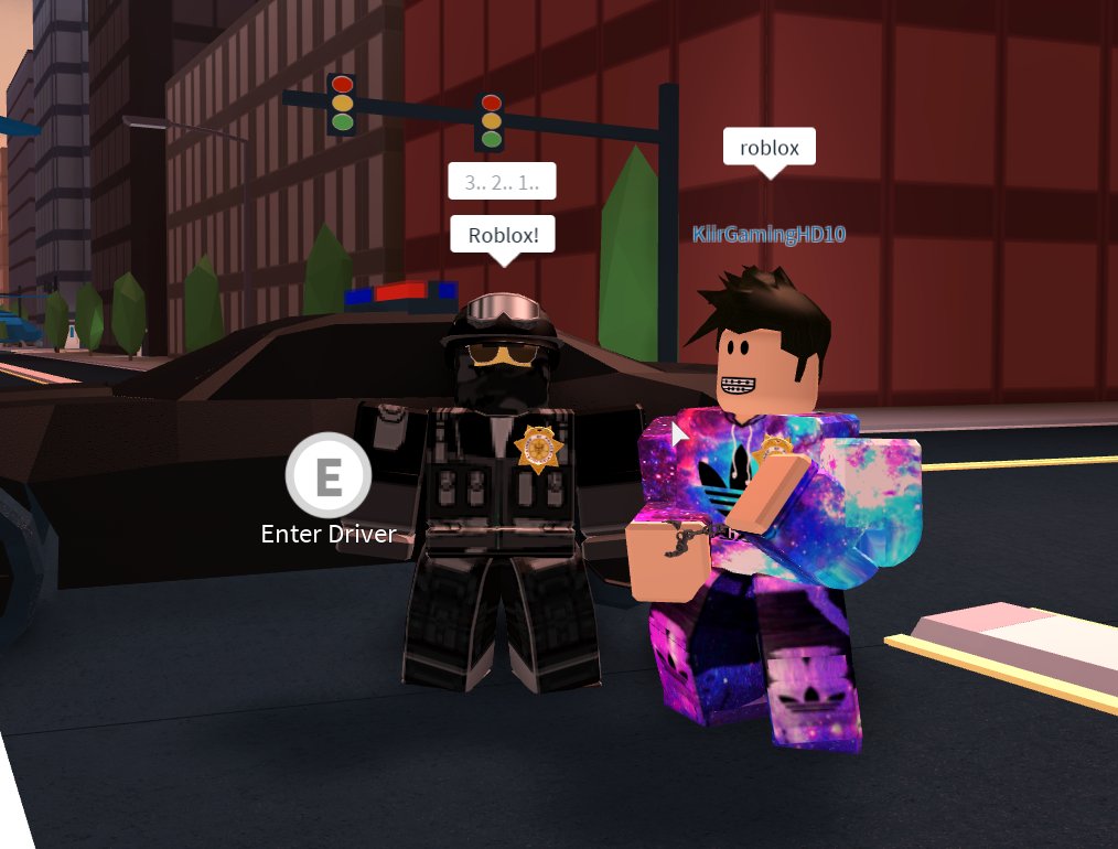 Suitntiesamurai On Twitter Playing Jailbreak On Roblox - roblox batman games