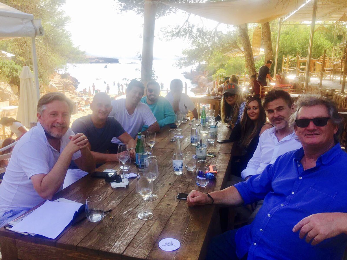 Stylemattersltd's tweet photo. What an amazing meeting with @Mamboibiza #watchthisspace #music #family #collaboration #Prosperity #ibiza #cafemambo #sunset #furniture https://t.co/pnhMIeIQLg