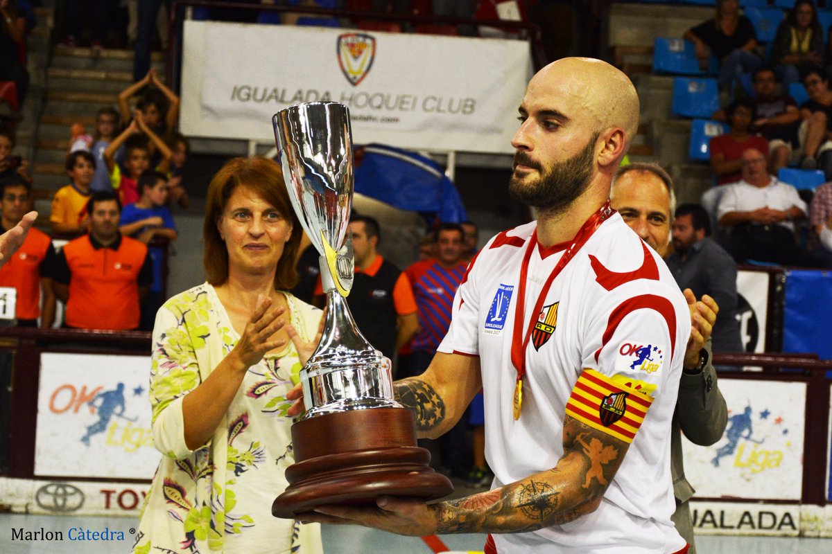 mcatedra95's tweet image. #OKLligaCAT I La celebració del @ReusDeportiu en imatges: 

#HoqueiPatins #LligaCatalana