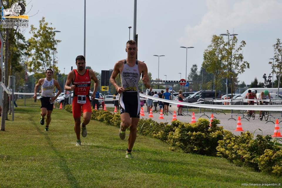 Triathlete tweet media