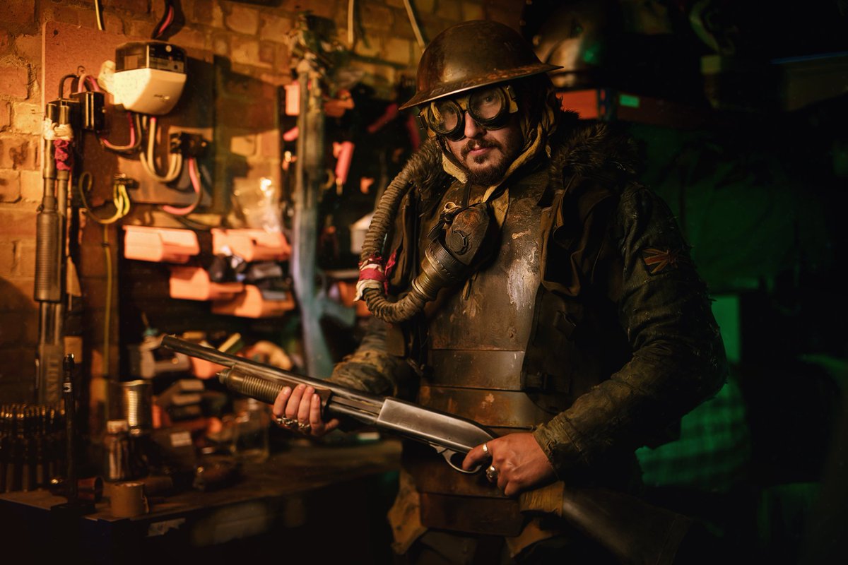 IamFaramon's tweet photo. First batch from my shoot with #DustMonkey - Two styles, WW1 #PostApoc Tommy and later a #Horror feel
@ShareMyCosplay @TITANSofCOSPLAY #larp https://t.co/lAgnXQA8ly