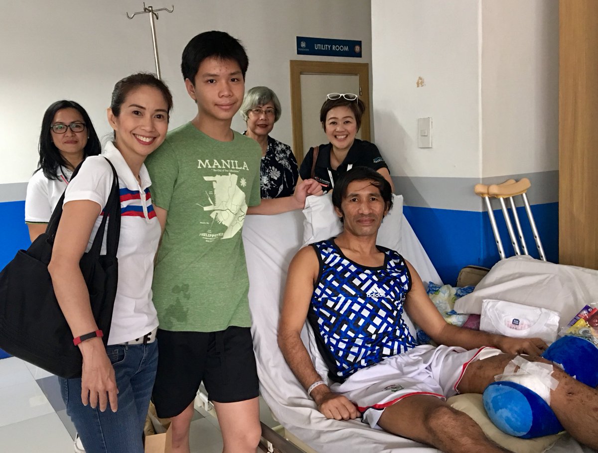 bulabituin's tweet photo. @IBMVolunteers Visited embattled AFP soldiers who were wounded during the Marawi siege by ISIS backed Maute grp.  Sponsored meds &amp; toiletry. https://t.co/MJOc6Darqm