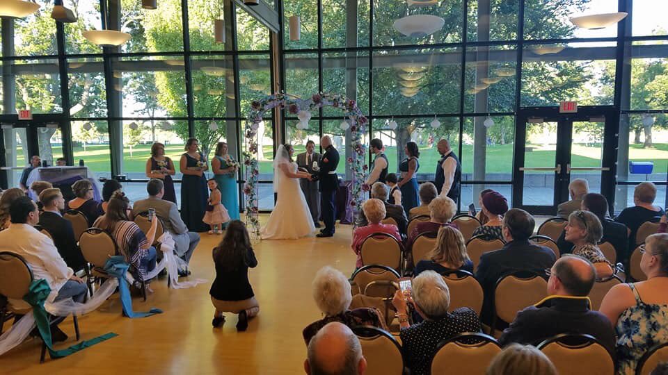 B40BBQ's tweet photo. Last wedding reception for 2017 for the Back 40 BBQ crew. It's been an amazing year and we're already looking forward to next year. https://t.co/7x1fPDHwJl