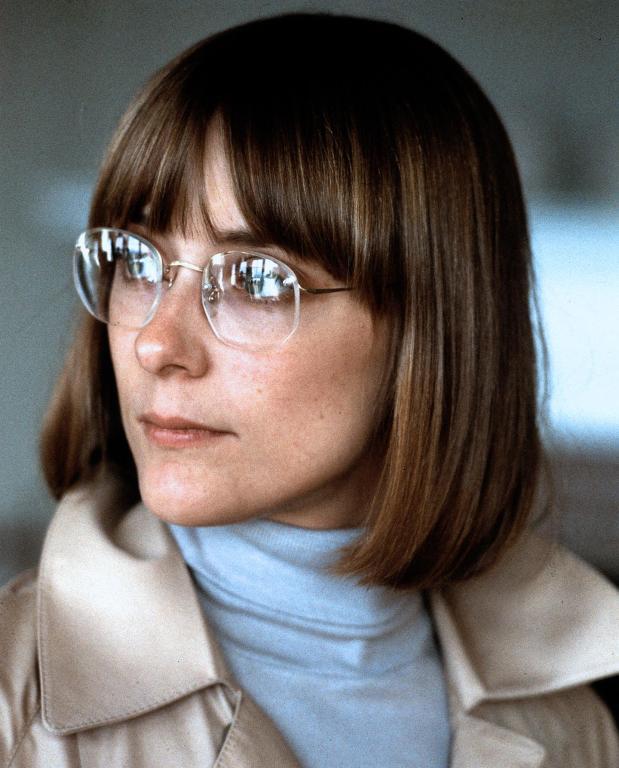 Happy birthday, Mary Beth Hurt! 