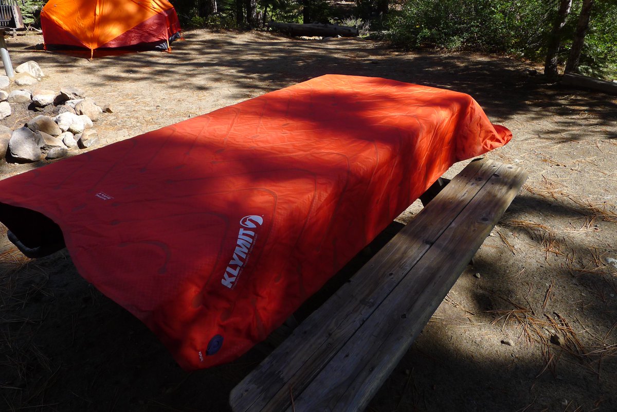 happy_bondi's tweet photo. Gear Review: Klymit Sleeping Pad Loved it! #hiking #camping #gear #sleeppad #Microadventure https://t.co/5kOaxrHvfu Worked like a dream! https://t.co/gS3Mt8QqxA