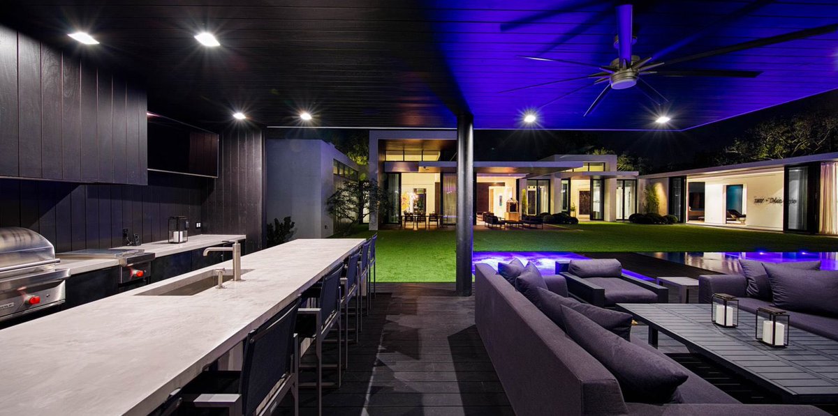 ديكور اليوم ! on Twitter "نموذج منزل من طابق واحد مع مسبح خارجي يقع