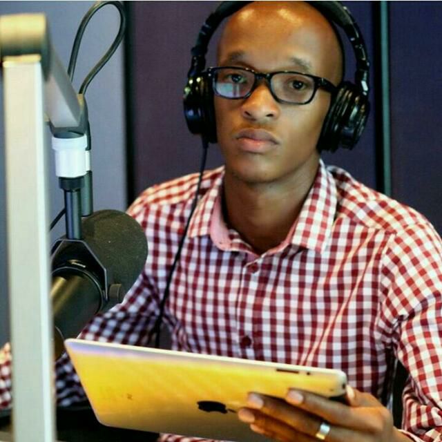 DumaFMRadio's tweet photo. DumaFM PM Donald Seberane announced the departure of The E.R host Goaba Mojakgomo.@DaddyJakes shuts his broadcast career this Friday
Go_well https://t.co/20C9NXMtua