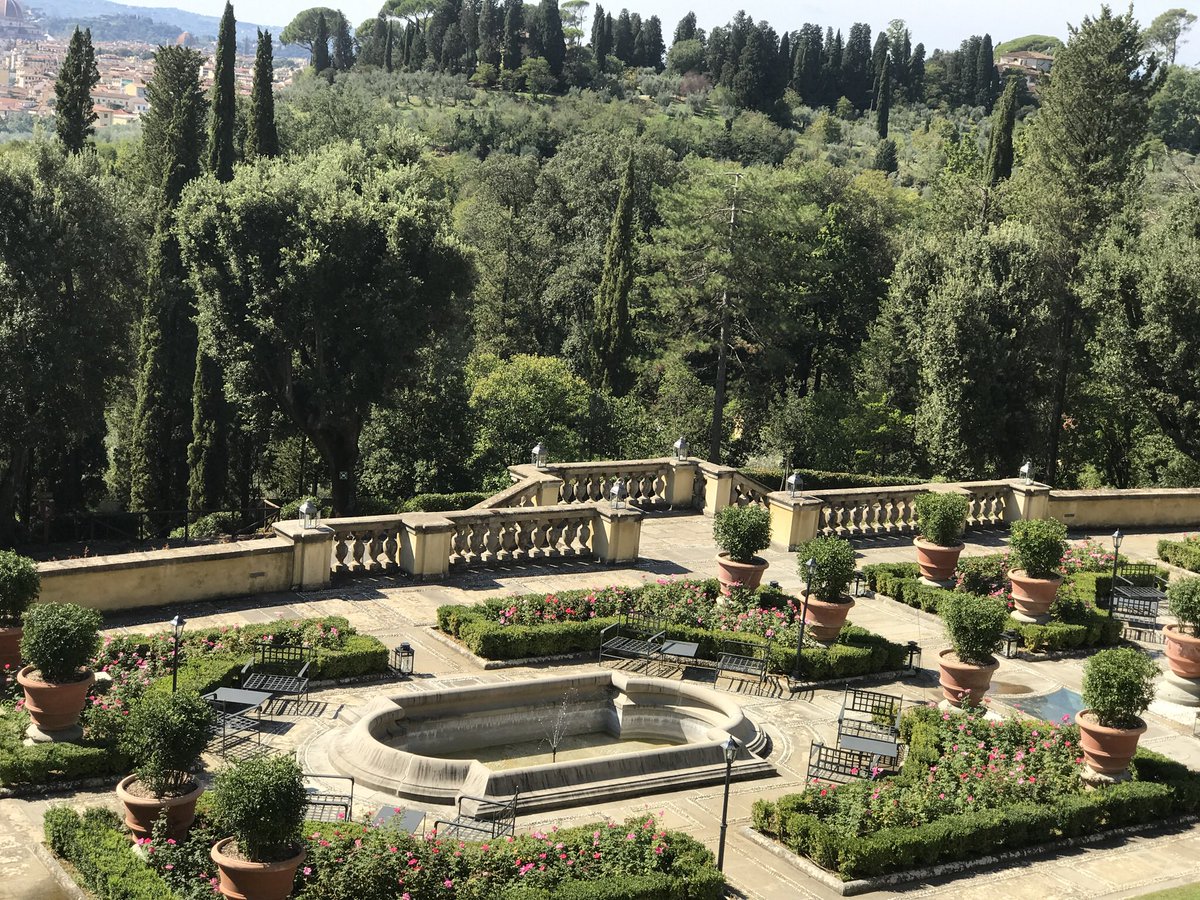 GenGoTravel's tweet photo. Once private villa Il Salviatino, #luxury #hotel in #Florence, #Italy. Paradise. #IlSalviatino  #GenGoTips #travel https://t.co/xolKOdVv7W