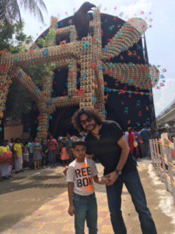 rupamislam74's tweet photo. Aamader pujo porikroma cholchhe @t2telegraph #TSP2017 https://t.co/QJiShSou7o
