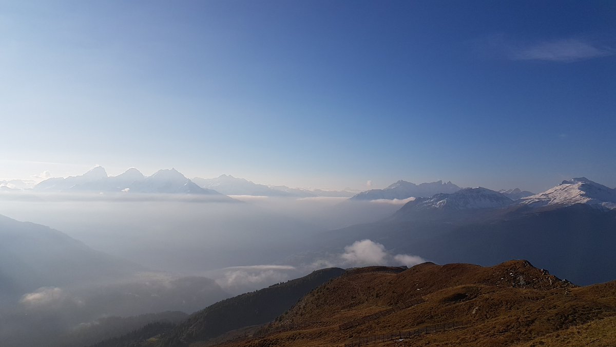 PScalottas's tweet photo. #myswitzerland #pizscalottas @MySwitzerland_d @Graubunden @ArosaLenzerheid #amazingview #spectacularmorning https://t.co/s67yZhWVcV