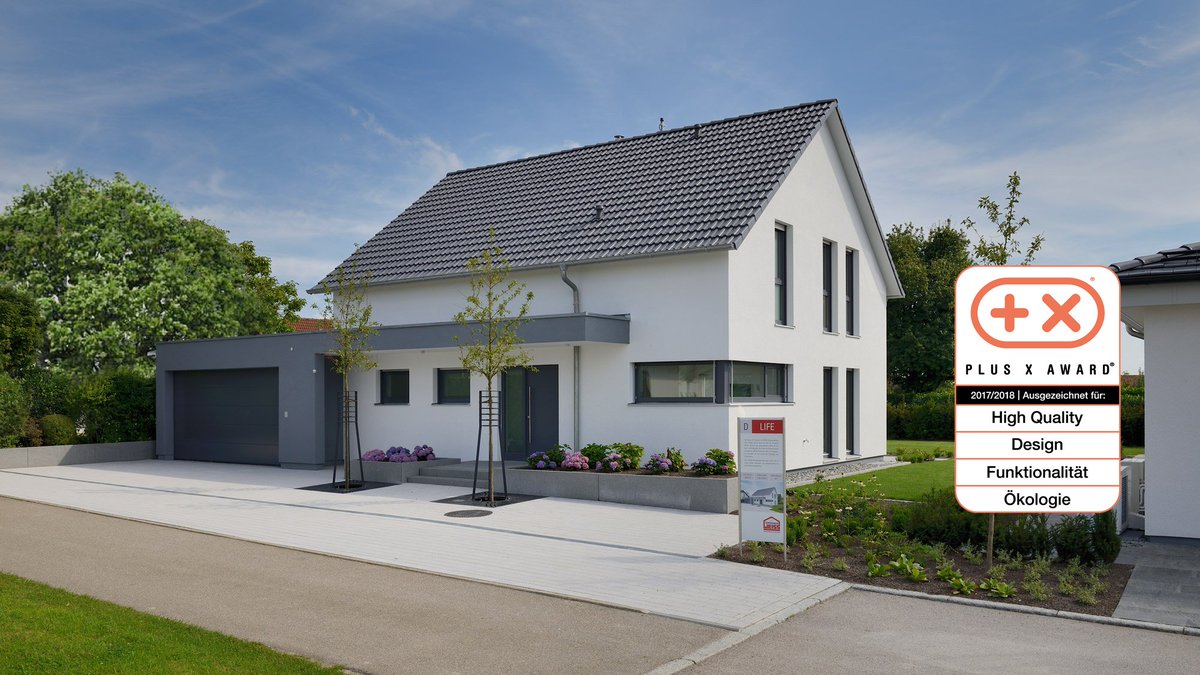 FertighausWEISS's tweet photo. Haus LIFE mit @plusxaward in vier Kategorien ausgezeichnet! Hier geht's zum Preisträger https://t.co/LajkKmEOiO https://t.co/IPy6lrzvmI