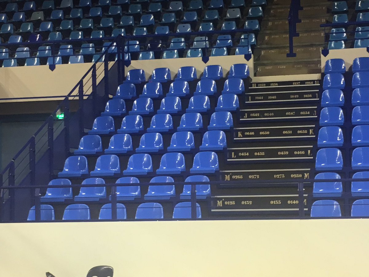 greenfiregroup's tweet photo. Le nouvel emplacement #greenfire est bien calme... retrouvez nous ce soir pour la première de l'EBPLO au Palais 🏀🎉 https://t.co/z2zdWbNqxH