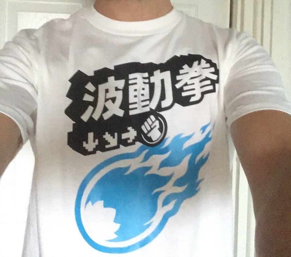 ☄️🤛🏻Love my new tee from <a href="/RetroGT/">RetroGT</a> ☄️🤛🏻🕹

🕹⬇️↘️➡️🤜🏻💥

#RETROGAMING 
#gamersunite 
#gamertee
#StreetFighter