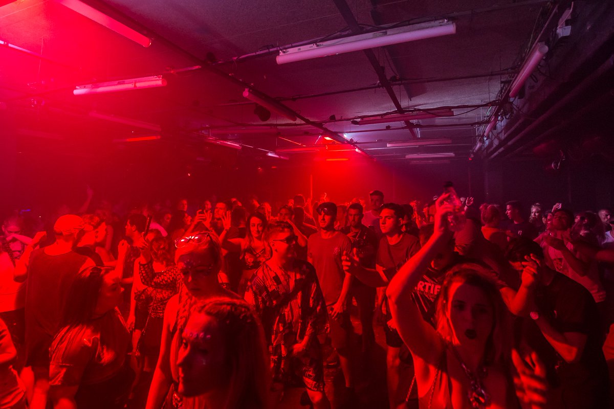 Redlight tweet media