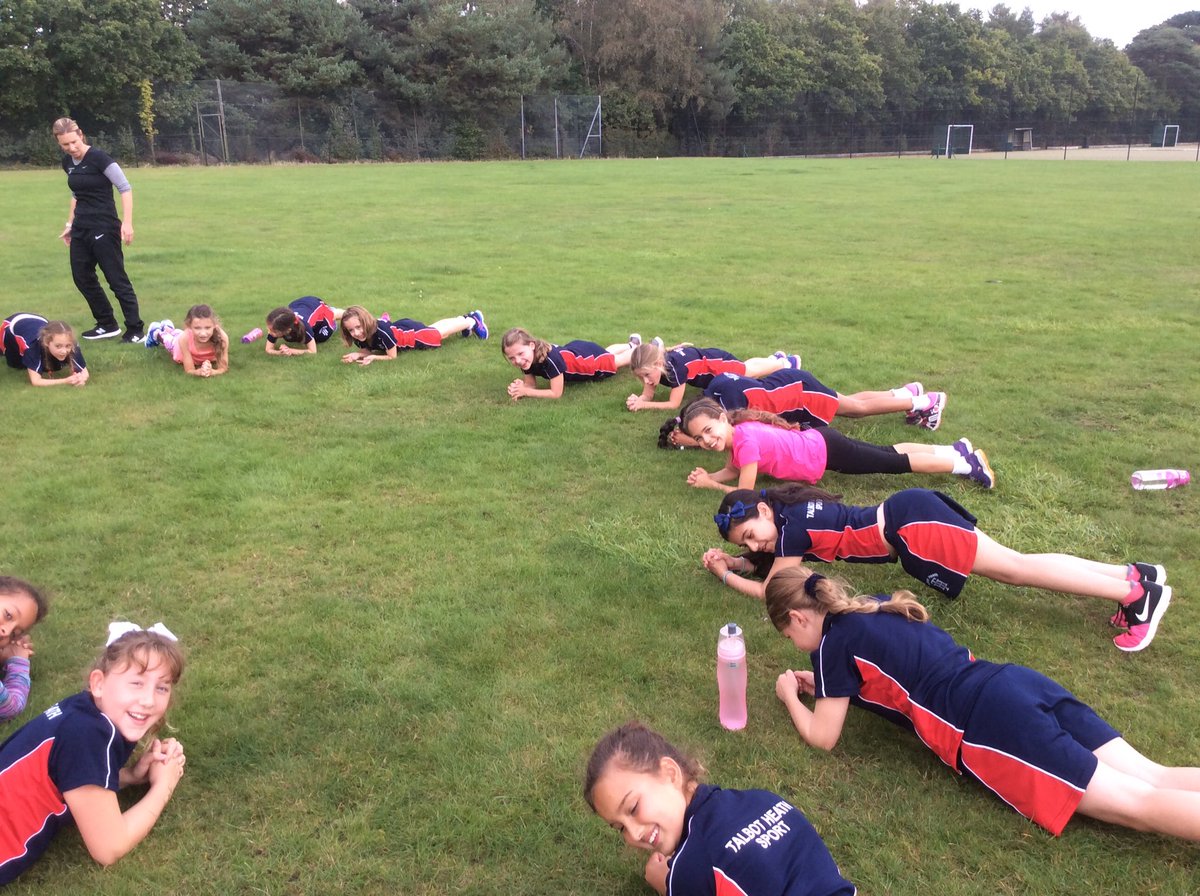 THSch_Junior's tweet photo. Running club was back up and running last week with Mrs Leiper & Mrs Brown... the girls are nearly ready for their Run4Rwanda. #thrunning https://t.co/MYithCgfW7