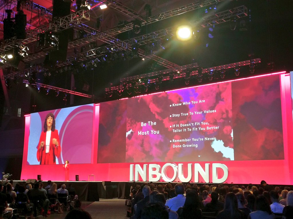 Embrace your unique stregths and bring them on the table in every meeting. <a href="/pieraluisa/">Piera Gelardi</a> #INBOUND17 #courage