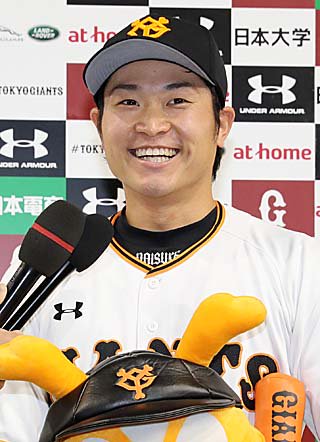 本日の #中井大介 選手のソロ本塁打で球団通算10000本塁打達成となり