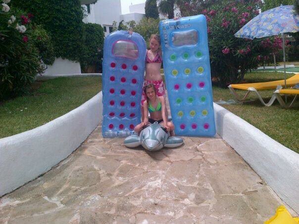 kaaylittle's tweet photo. @Izzy_Major lilo throwback #picture3🎁 https://t.co/g5oH6BInWw