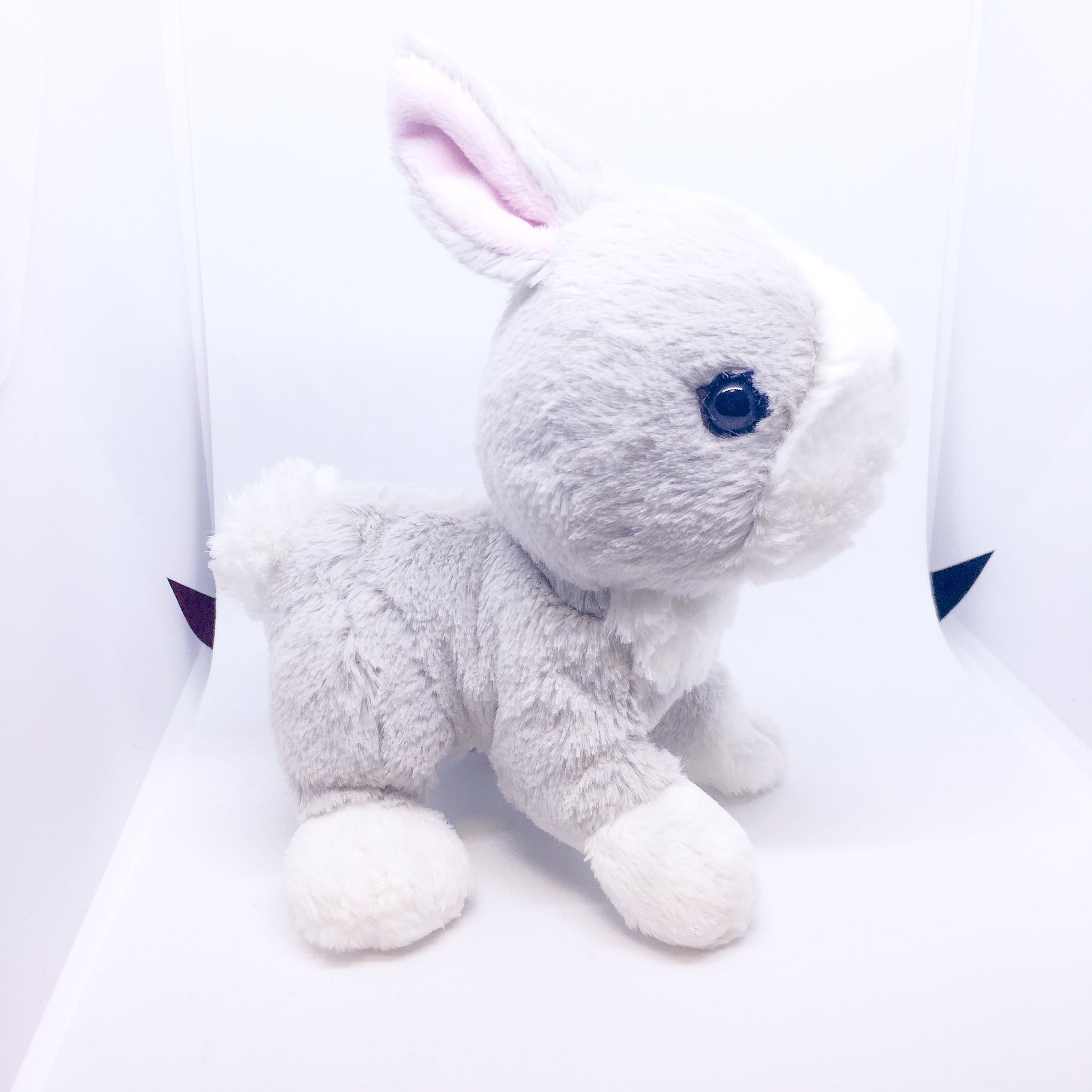 توییتر うさぎのぬいぐるみわーるど در توییتر サンレモン社のフラッフィーズシリーズのうさぎ さん グレーのハチワレの子で 昔飼って居たうさぎさんにそっくり ポージングもかわいいうさぎさんです ぬいぐるみ ぬいぐるみ大好き うさぎ うさぎ のぬいぐるみ