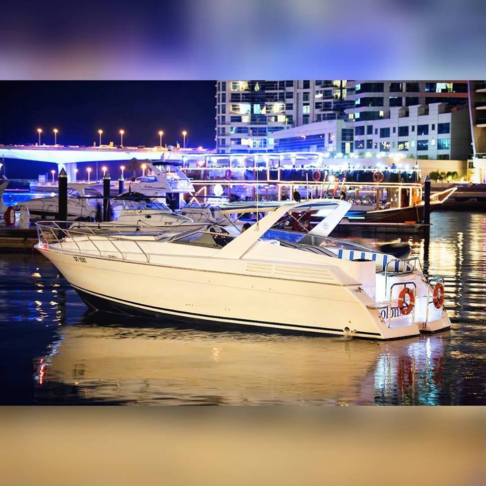 destinations_AE's tweet photo. "Try Our Latest Addition - Mini Yacht For Up To 10 for AED 425/hour Only @destinations_AE #dubaiyacht #VIPyachts #LuxuryYacht  #dubaimarina https://t.co/PmekjKp8ny