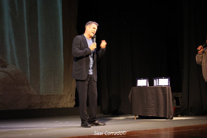 Intervista a Pino Quartullo: l’attore, regista e sceneggiatore riceve il Premio Caesar alla carriera mydreams.it/intervista-pin… 
<a href="/PQuartullo/">Pino Quartullo</a>