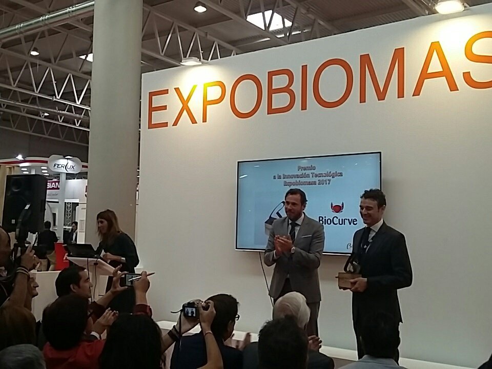 FuturEnviro's tweet image. Entrega de premios de la innovación tecnológica en @EXPOBIOMASA #innovación #biomasa