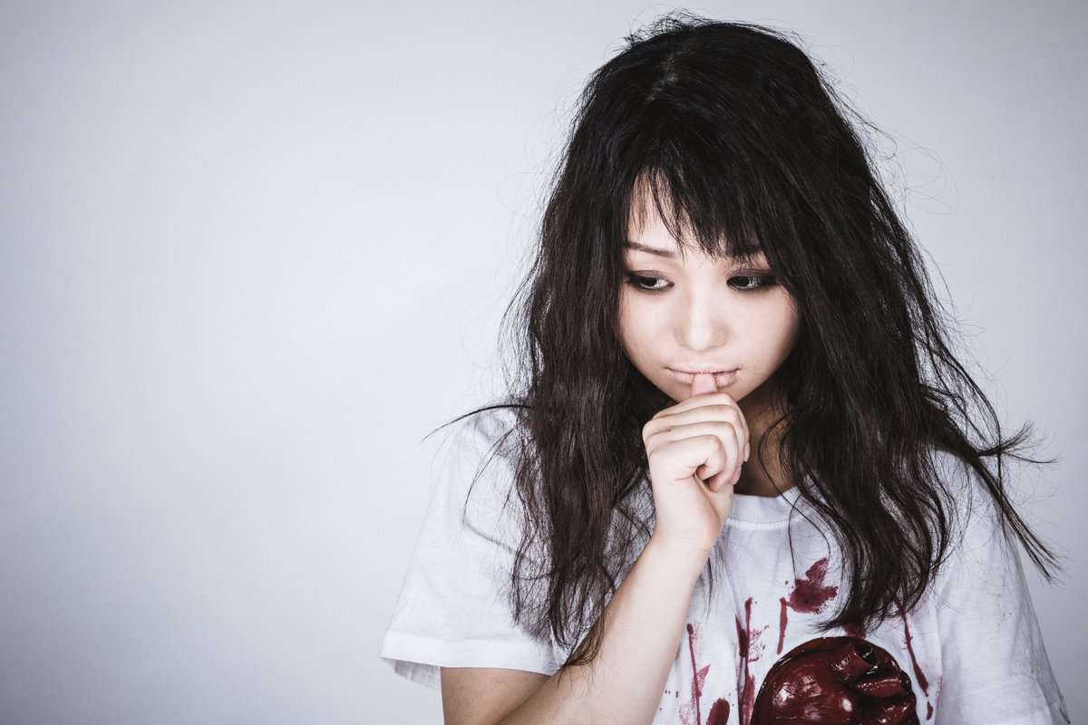すしぱく Tren Twitter ぱくたそフリー素材 に ヴィレッジヴァンガードさんから発売中の心臓tシャツを着た茜さやさんの写真など枚を追加しました メイクがいい感じなので色々撮ったよ A っ 不吉なノートに名前を書き込む 美女 T Co 37lhkwfgzh すしぱく Tren Twitter ぱくたそフリー素材 に ヴィレッジヴァンガードさんから発売中の心臓tシャツを着た茜さやさんの写真など枚を追加しました メイクがいい感じなので色々撮ったよ A っ 不吉なノートに名前を書き込む 美女 T Co 37lhkwfgzh