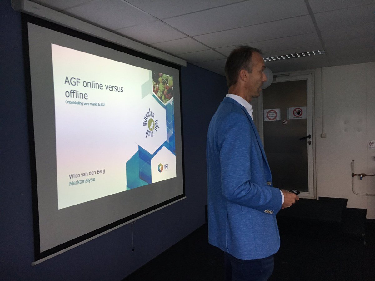 FreshOnlinePack's tweet photo. Laatste #innovatiecirkel @TopsectorTU PPS FOP van start @Leenmenken 🍓🍆🥒🍒@GFHuis https://t.co/rhGvym9tKe
