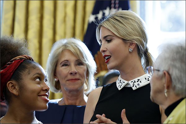 PoliticsK12's tweet photo. Trump wants $200 million more for computer science and #STEM, but what that means exactly is unclear. https://t.co/ZlG0ZOnxRm https://t.co/vO5ywj1K17