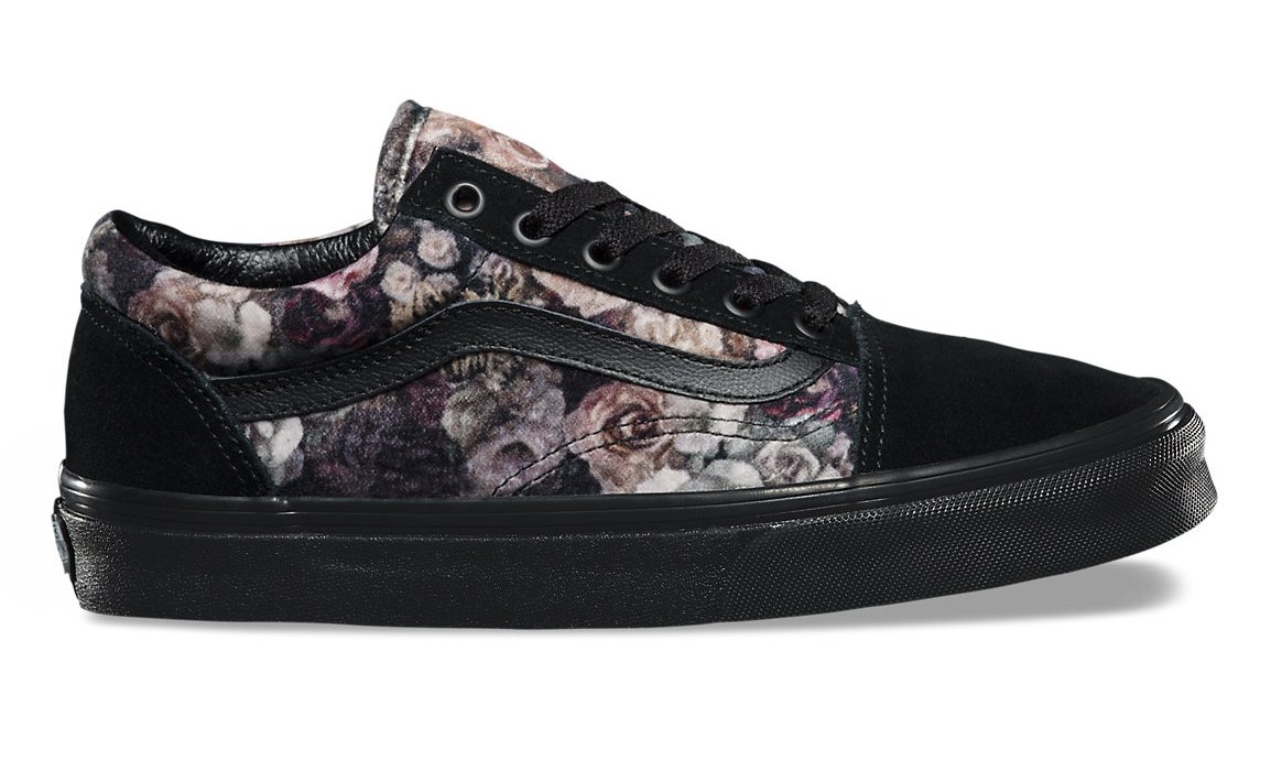 vans authentic velvet floral