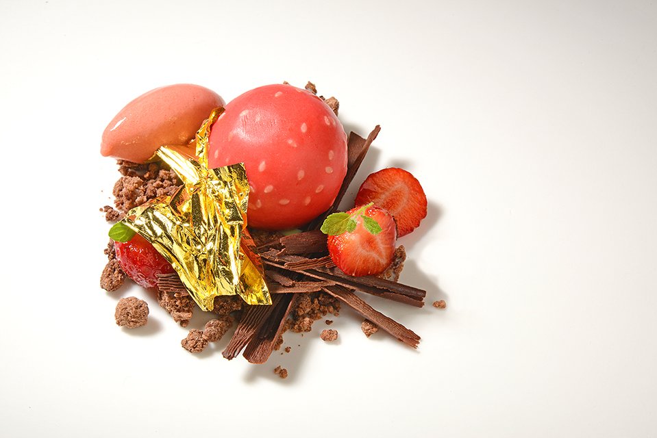 IN THE PRESS: <a href="/lrtpublicity/">Louise Rhind-Tutt</a> shares top 10 restaurants to leave Manchester for including <a href="/NorthcoteUK/">Northcote</a> inews.co.uk/essentials/lif…