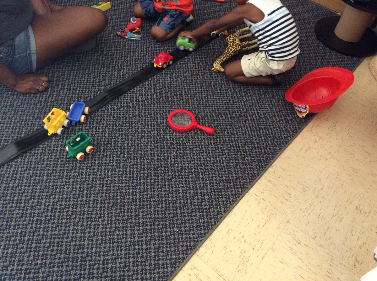 HalbertEarlyON's tweet photo. #looseparts from @ThinkinEd marketplace. This parent extended her child's play by creating a ramp using her body! #childsfirstteacher https://t.co/NYbcE31KRx