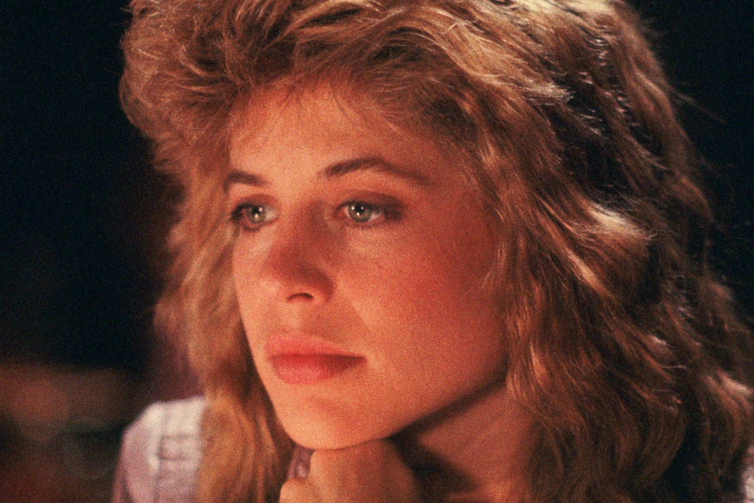 Happy birthday to a terrific actress of the big and small screens, Emmy nominee Linda Hamilton! 
