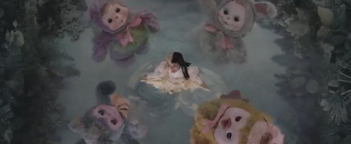 MelaniePHL's tweet photo. Experience Alice in Wonderland by watching the MV for Mad Hatter! https://t.co/7p0oRRcjp1 https://t.co/EYxApKIdUI