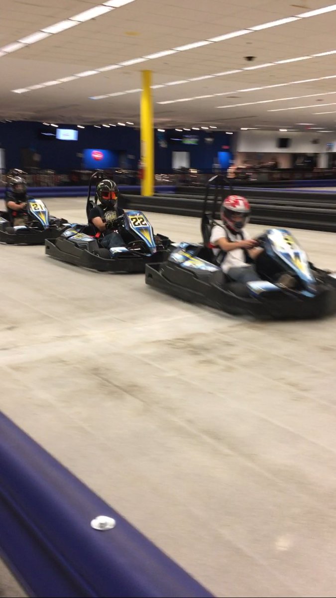 NH1Motorplex's tweet photo. Do you like to drive fast? Do you like to speeeeed? Then come on down to NH1 Motorplex in Seabrook NH for a racing rush! https://t.co/bWDTfVpO42