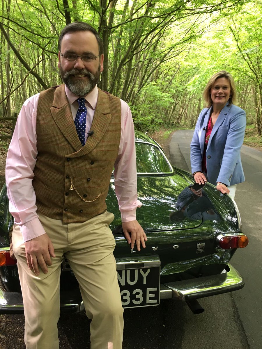 AntiqueRoadTrip's tweet photo. DON'T MISS! **BRAND NEW** ANTIQUES ROAD TRIP: Paul and Kate are Road Tripping around Bristol and Somerset today at 16.30 on BBC 1 https://t.co/Um86PO9kQ9