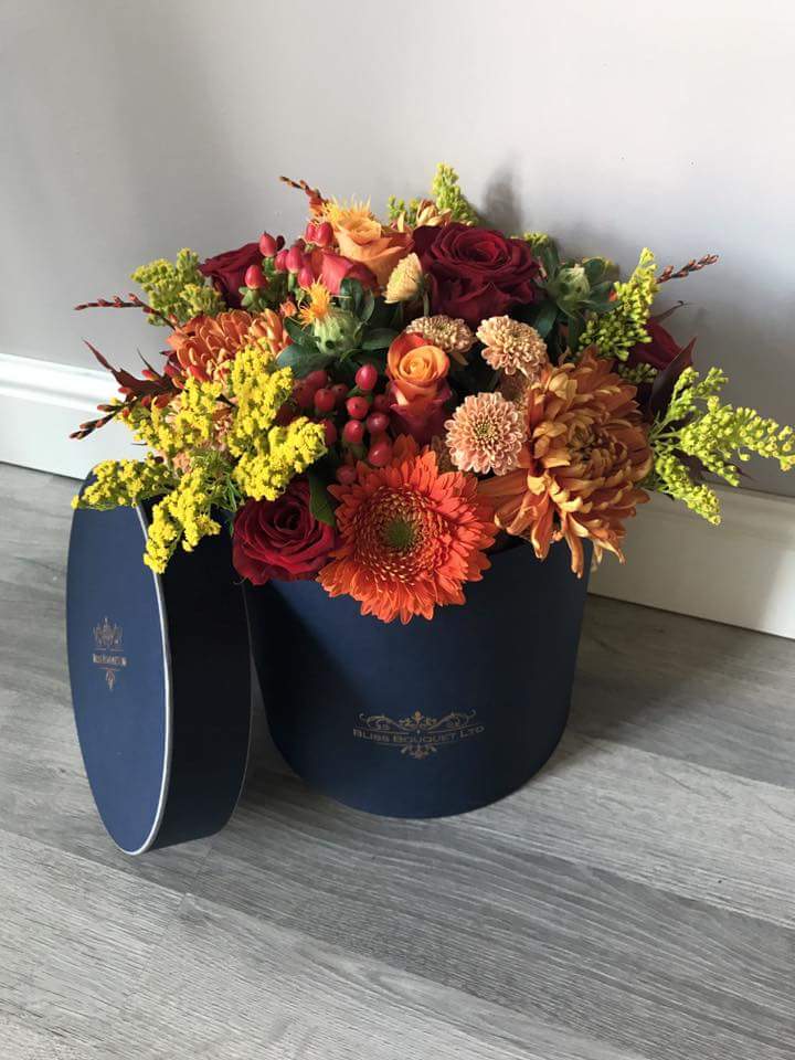 Our beautiful "Bliss-fall" autumnal hat box 😍