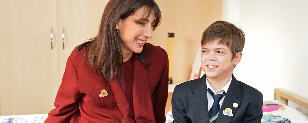 Noah's Ark Children's Hospice (@noahsarkhospice) on Twitter photo We're #BuildingTheArk: the only children's hospice in North & Central London! <a href="/sammacameron/">Samantha Cameron</a> joined us for the launch okt.to/cSTLCz We're #BuildingTheArk: the only children's hospice in North & Central London! <a href="/sammacameron/">Samantha Cameron</a> joined us for the launch okt.to/cSTLCz