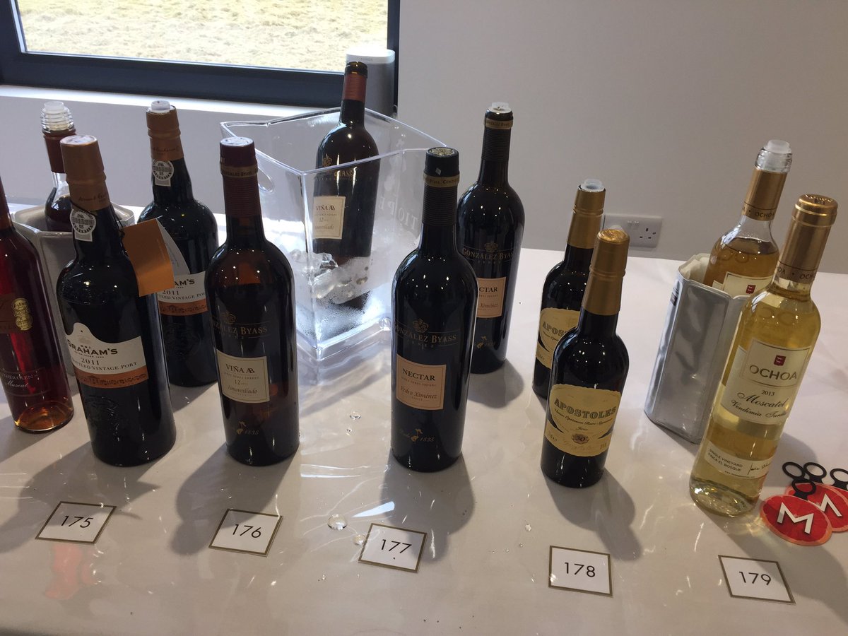 riojasaurus's tweet image. @BonCoeurWine portfolio tasting in full swing @GonzalezByassUK @Vilarnau_UK @FincaConstancia @TioPepeFino @wirrawirrawines