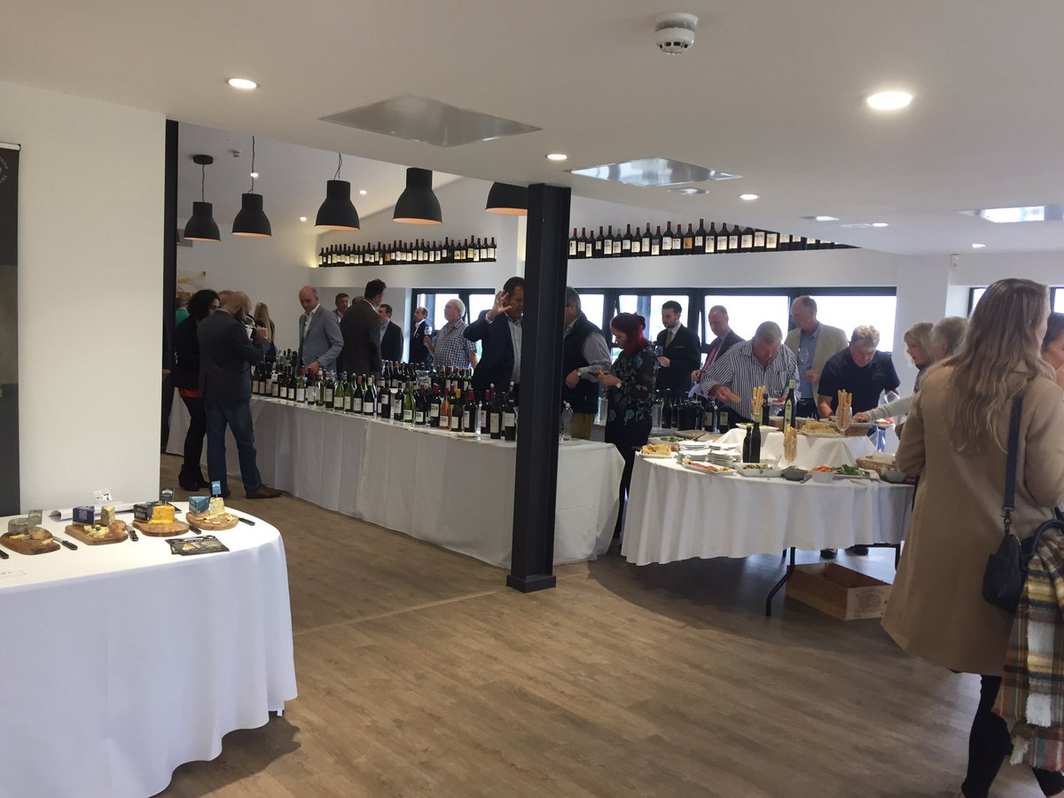 riojasaurus's tweet image. @BonCoeurWine portfolio tasting in full swing @GonzalezByassUK @Vilarnau_UK @FincaConstancia @TioPepeFino @wirrawirrawines