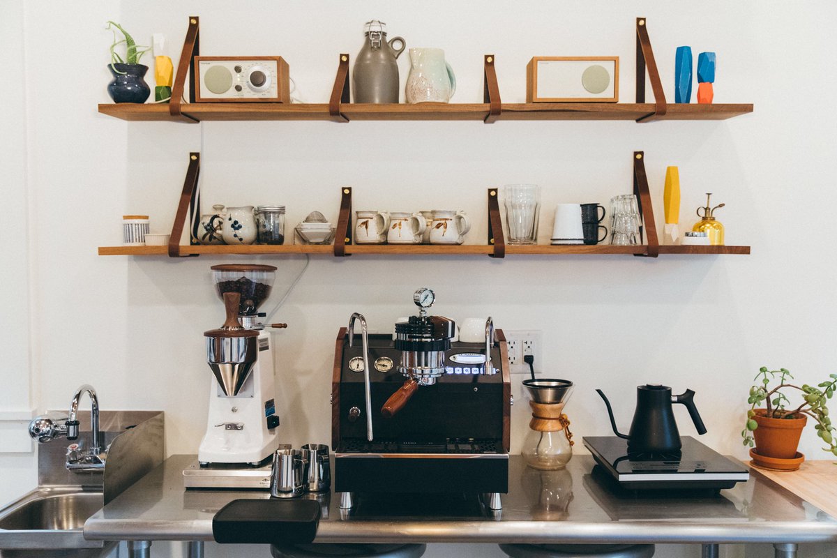 Tip # 5: Efficiency tastes great.
—
Arranging your home setup with that in mind pays off in fast &amp; easy flow. 
home.lamarzoccousa.com/pro-tips-for-t…