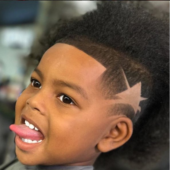 Barbershapp's tweet photo. BARBER CODE:  Have fun doing what you are doing. 

🎨👏🎨👏🎨#BarbersCode #DesignBarbers #BarberGrind #BarberLove 🎨👏🎨👏🎨

InstaCred 📷: Arod23Pr https://t.co/mVTCXHTLFG