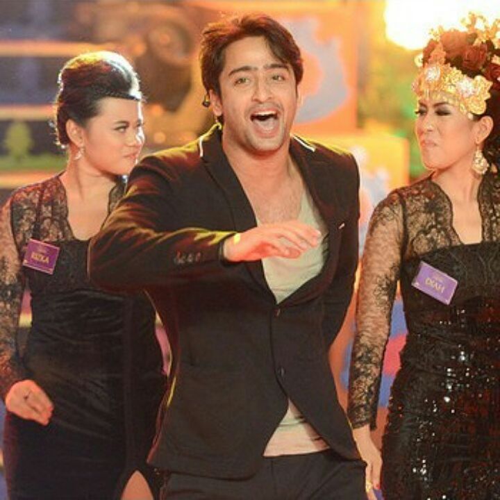 arya_kurup's tweet photo. #Throwback #PowerPackPerformance @Shaheer_S #Superman #Supershah #SuperDancer #SuperPerformer #ProudTobeYourBirdie #LoveAndRespect 😊 https://t.co/VSnYCK4KlJ