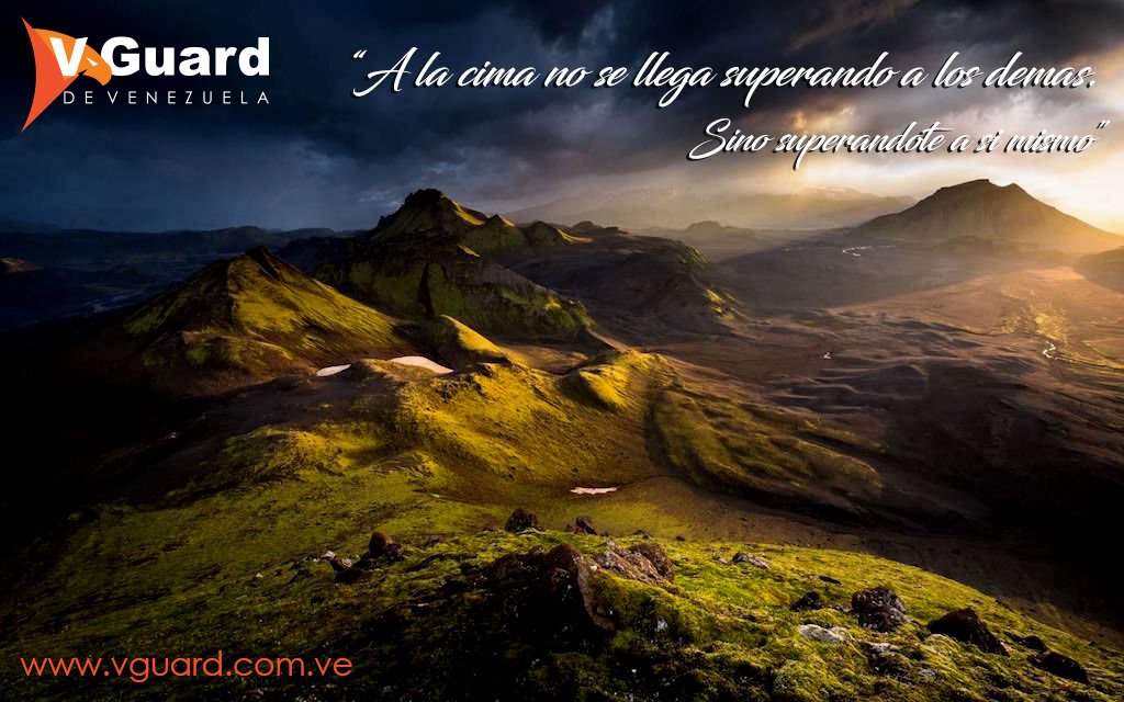 vguardca's tweet photo. "A la cima no se llega superando a los demas si no a ti mismo" https://t.co/ptJ1vwpX10