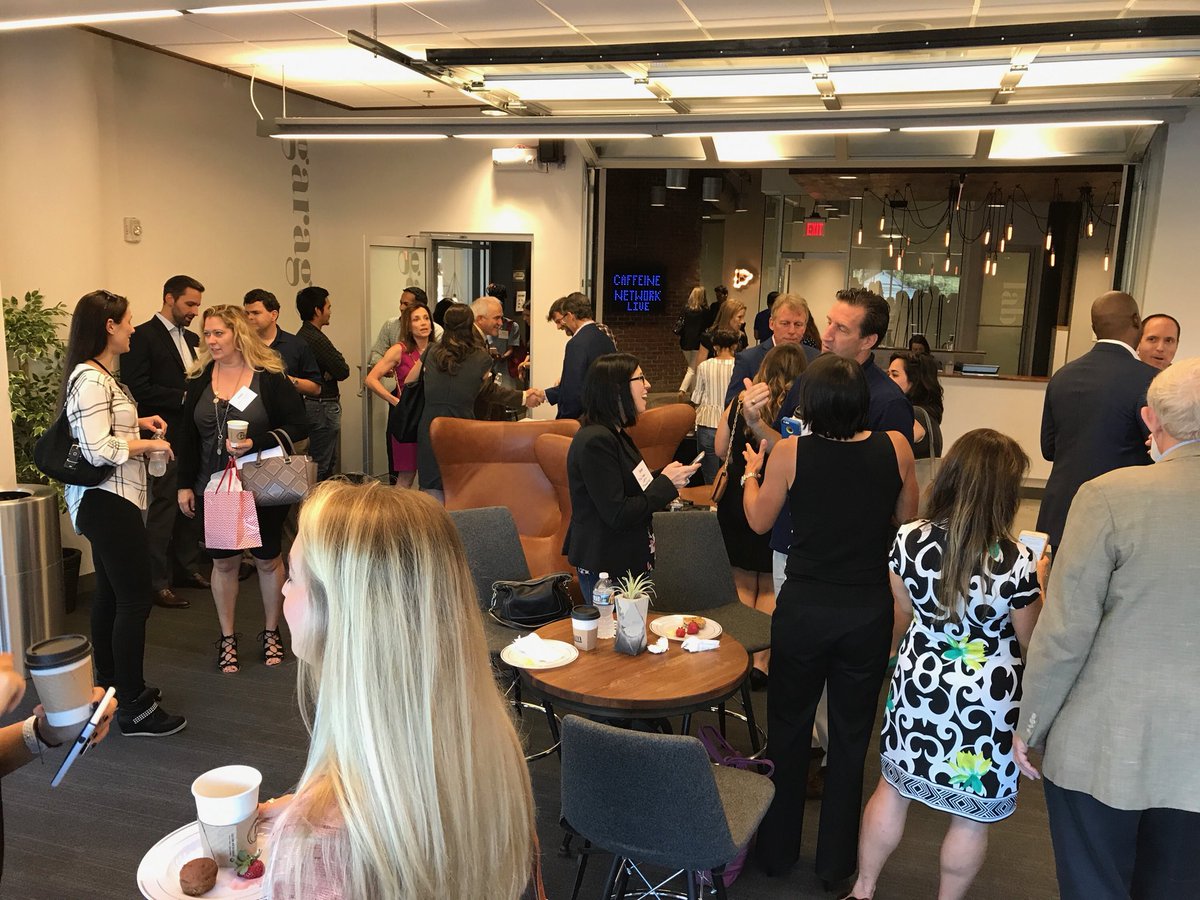 TheDanaBarrett's tweet photo. Great crowd enjoying coffee and @knowbetterfoods here at #caffeinenetworklive! https://t.co/wx4Jzais98