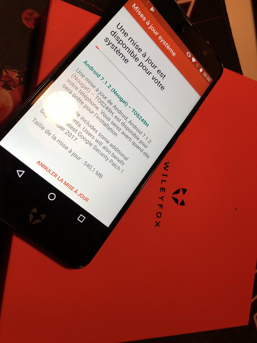 lapausetech's tweet image. Je continue ma soirée MaJ avec une qui est arrivée ya longtemps pour le @Wileyfox_fr #swift2x RESPECT !