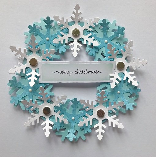 stix_2's tweet photo. https://t.co/49s0L7OU2b create a Christmas Wreath using #Stix2 #diecuts #pvaglue and #transferfoils https://t.co/3Mo4D8CrAy