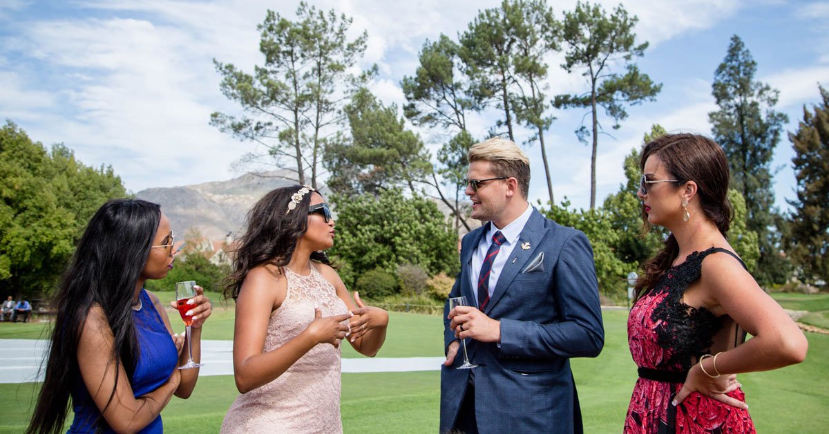 Get involved with #WeddingBashers by reading our roundup here bit.ly/2fOn17H and rating the weddings before 22:00. #MNet101