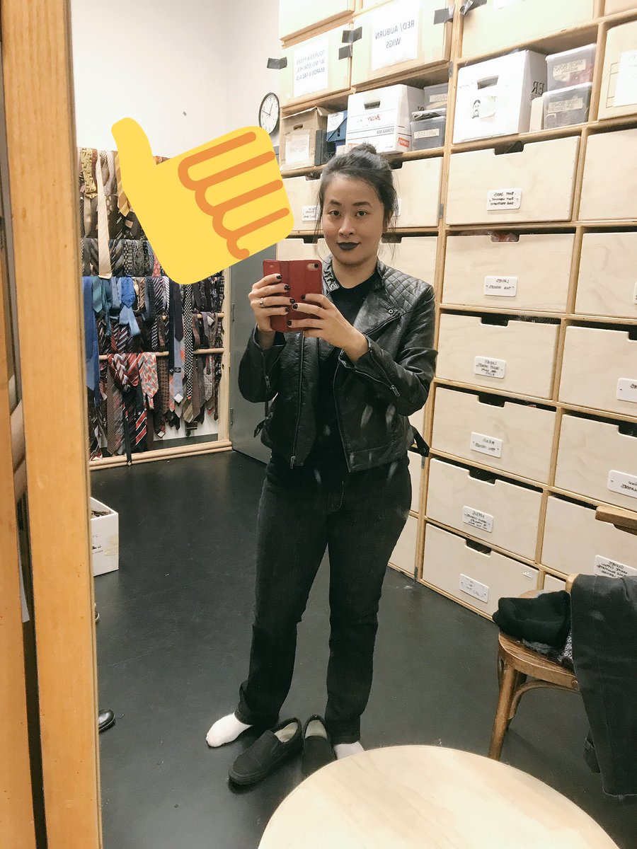 lester_be's tweet photo. TFW your designer dresses you... exactly like you FTW! @theArtsClub #thanksforgivingactc https://t.co/czNYZgfHA9