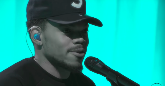 fusetv's tweet photo. Watch @ChanceTheRapper debut a touching new song with @DanielCaesar on #Colbert: https://t.co/KfXEXXGKse #ChanceOnColbert https://t.co/jsHlNJ6RIW